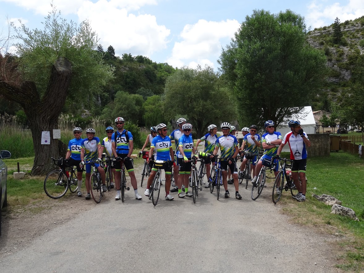 20170605_J2-Belle rando autour du Ventoux_35