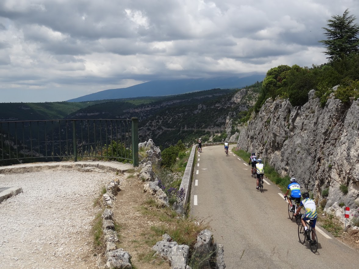 20170605_J2-Belle rando autour du Ventoux_40