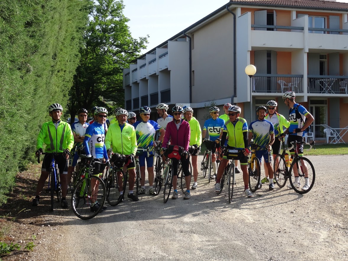 20170605_J2-Belle rando autour du Ventoux_45