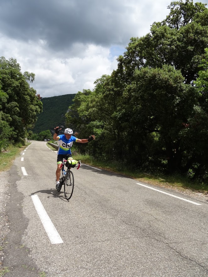 20170605_J2-Belle rando autour du Ventoux_59