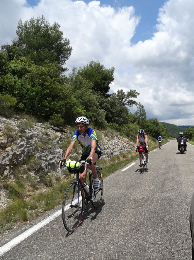 20170605_J2-Belle rando autour du Ventoux_61