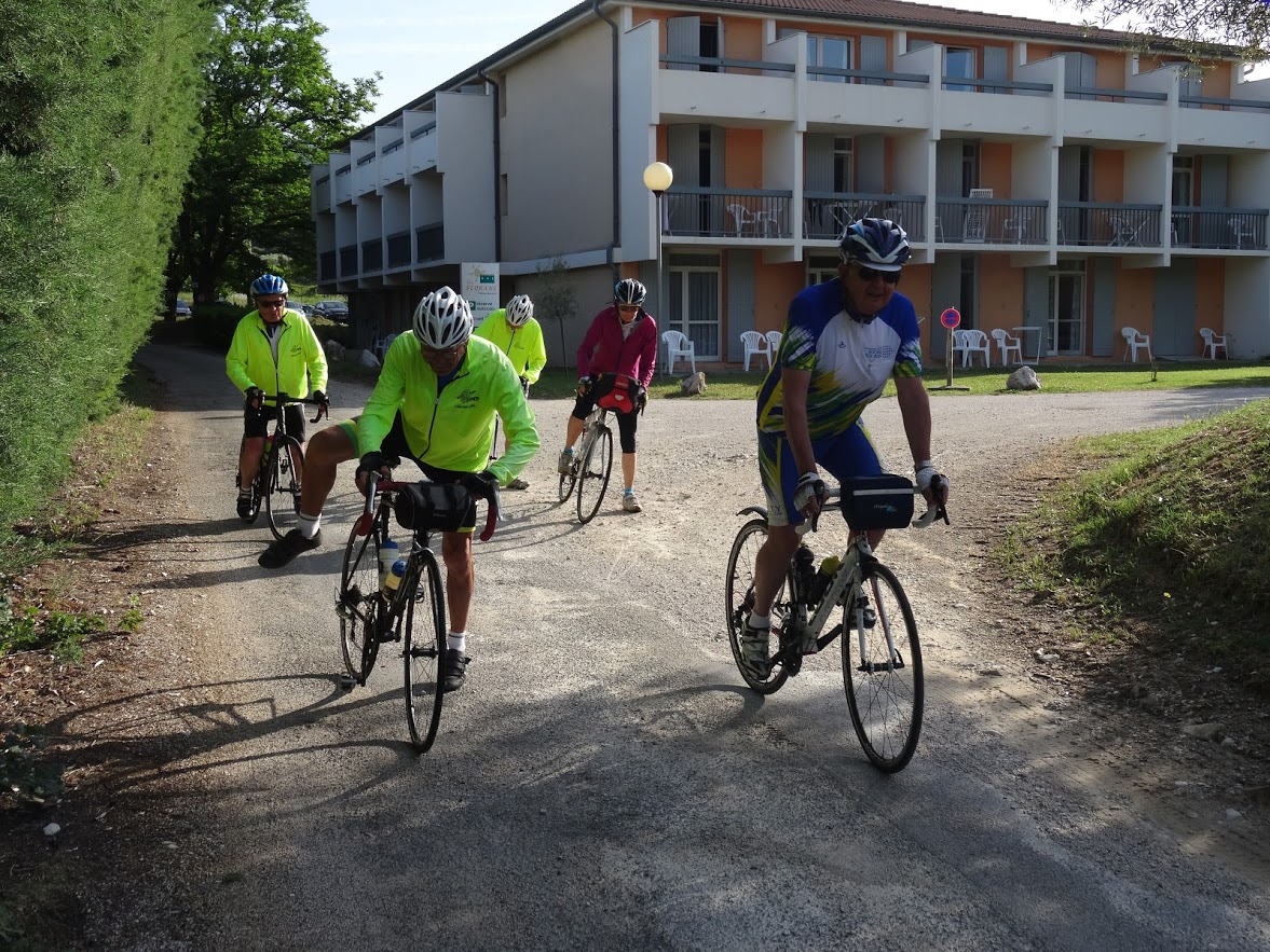 20170605_J2-Belle rando autour du Ventoux_64