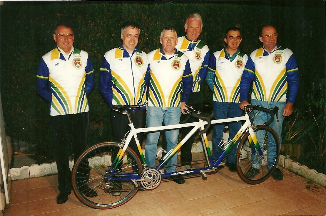 Pilotes tandem Gilles 2001