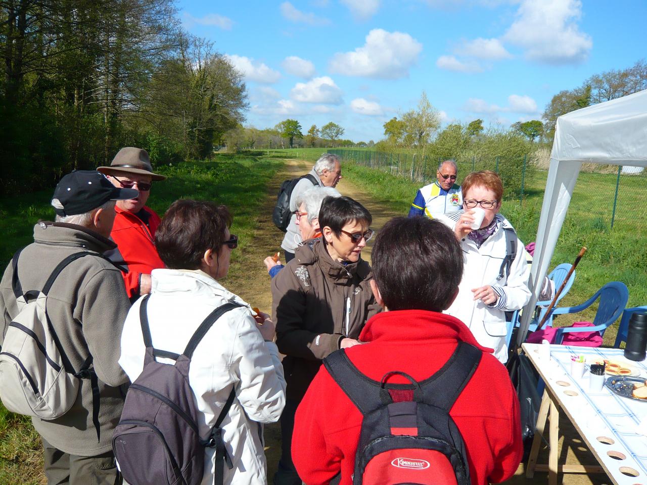 Ravito l'Angouinière - l'acceuil des marcheurs_20160417_43