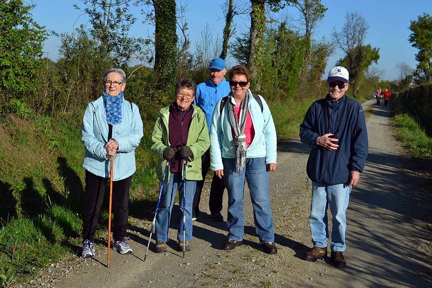 Sur la marche La Guy et Colette_20160417_0003